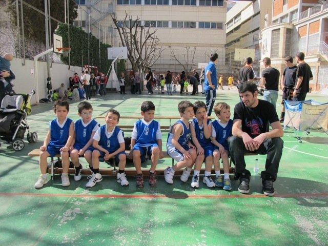 Trobada d’Escoles de la U.E. d’Horta i el BASQUETCAT 9-3-2013