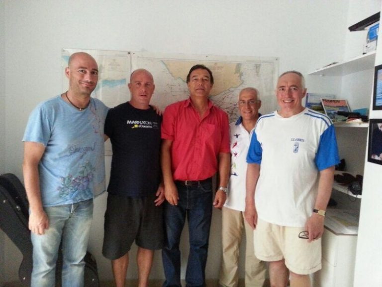 Els germans Bago a per l’Estret de Gibraltar