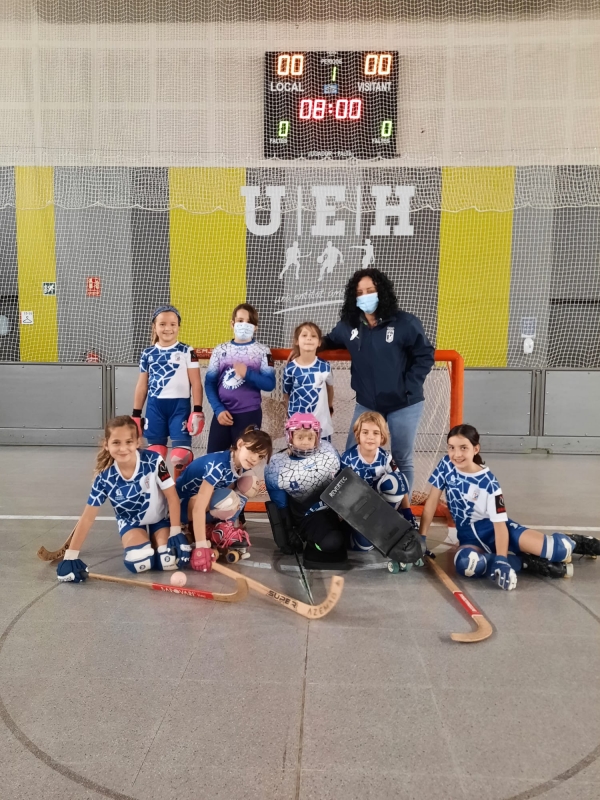 APOSTEM PER L’HOQUEI FEMENÍ