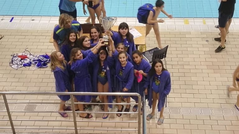 L’aleví femení subcampió a la 5a WP Christmas Cup