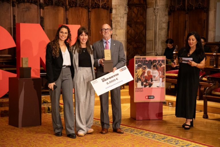 La Unió Esportiva d’Horta guanya el Premi Club Esportiu Dona i Esport