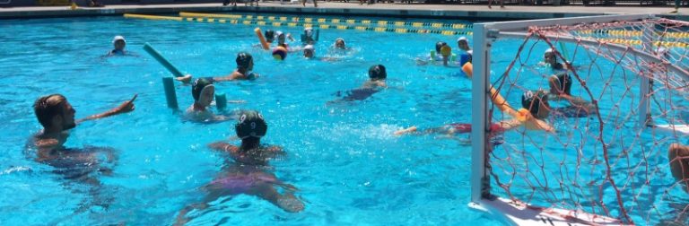 Infantils i benjamins s’estrenen a Badia